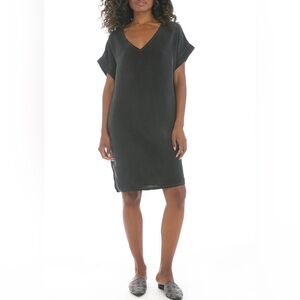 Hard Tail V-Neck Shift Dress-Onyx